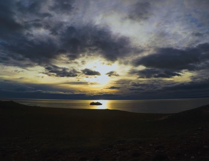 cruzeiro australis nascer do sol isla magdalena chile patagônia 