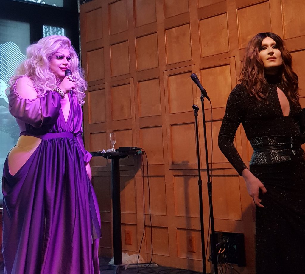 Motivos para Toronto estar na lista de viagem - Drag Brunch, no Gladstone Hotel
